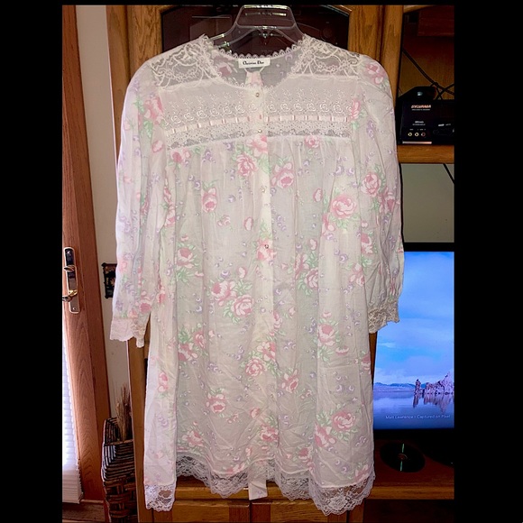 Christian Dior Vintage Cloth and Lace Floral Button Up Robe/Overshirt - Picture 1 of 3